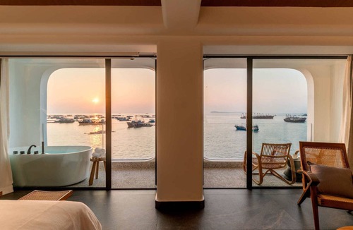 Dapeng Bed & Breakfast | Miyue · Shenzhen Monet Garden Seaview Resort