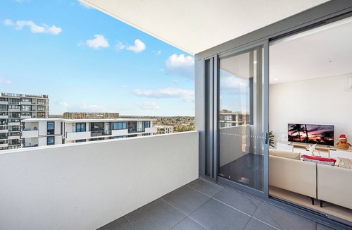 Bankstown Apartment | Modern 2B2B@Heart of Bankstown
