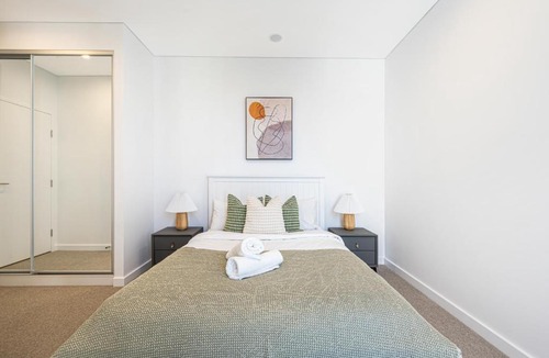 Bankstown Apartment | Modern 2B2BA Apartment in the Heart of Bankstown