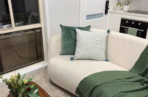 Kellyville Ridge House | Modern 2BR Granny w Outdoor Near Stanhope Leisure