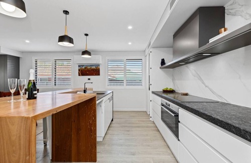 Stirling House | Modern Alfresco Retreat