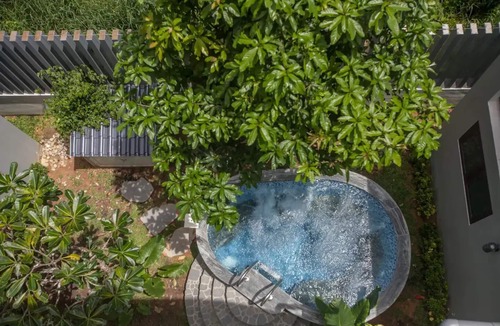 Ong Lang Apartment | Modern and comfortable home
