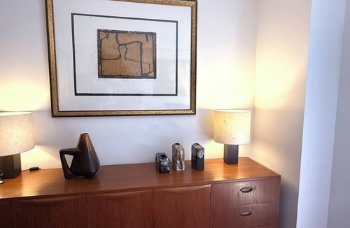 Alexandria Apartment | Modern, art filled apartment, central location, 2 minutes from train station