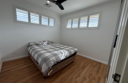 Maylands House | Modern Brand new Spacious Home 4BDR in Maylands