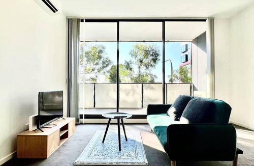 Hurstville Apartment | Modern Comfort | Hurstville 1BR
