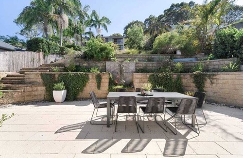 Newport House | Modern Pittwater home with all the creature comforts