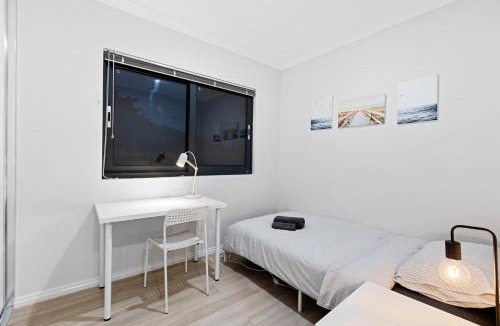 St James House | Modern Rooms for Professionals-Walk to Curtin University