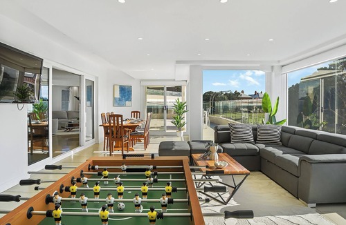 La Perouse Apartment | Modern Seafront Luxury | Steps from the Beach