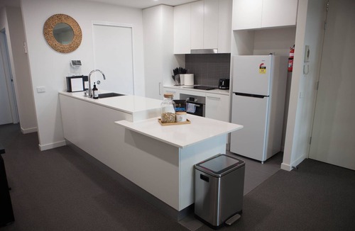 Belconnen Apartment | Modern spacious 1BDR, wifi, EV charging & parking, close to shops