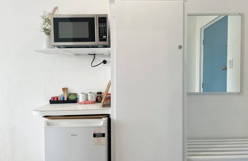 Mollymook Hotel | Mollymook Ocean View Motel - Welcoming Guests 18 Years and Older
