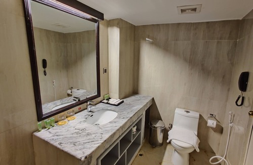 Bogra Hotel | Momo Inn