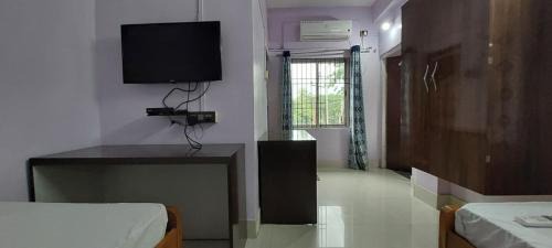 Nagaon Hotel | Monikanchan lodge