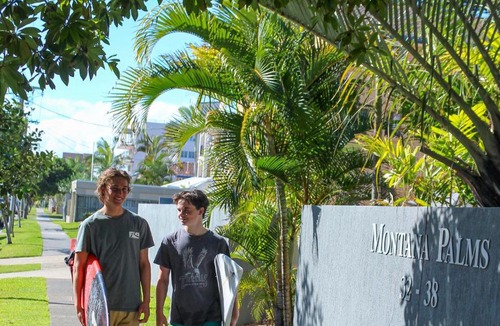 Mermaid Beach Hotel | Montana Palms Resort