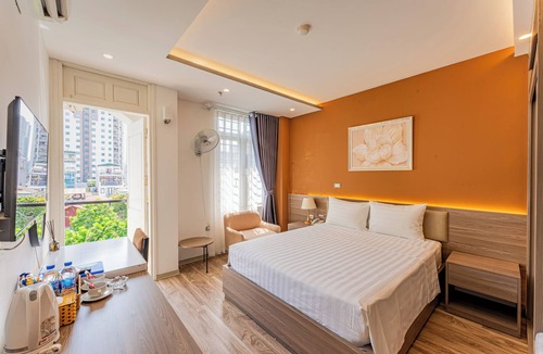 Trung Hoa Nhan Chinh Hotel | Moon Hotel Do Quang
