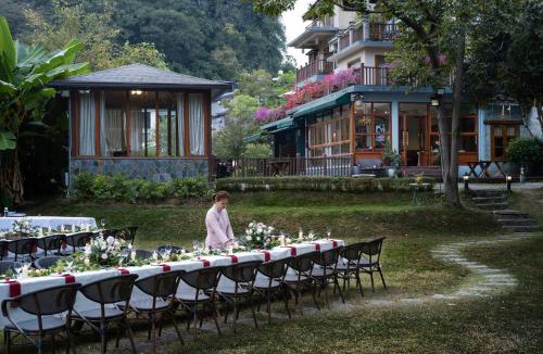 Ten Mile Gallery House | Moondance Boutique Resort