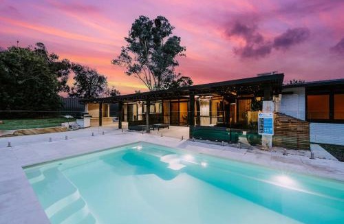 Central Mudgee House | Moonlight at Mudgee - Chic Soirées & Private Cinema