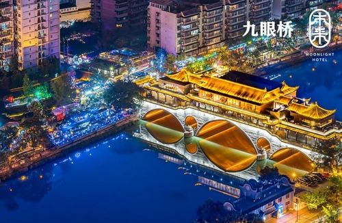 Hejiang Pavilion Hotel | Moonlight Hotel