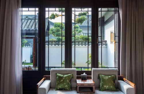 Deyang Hotel | MOONRISE HOTELS & RESORTS