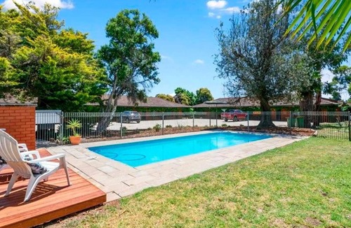 Corowa Hotel | Motel Wingrove