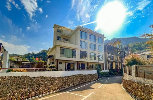 Chaqiyu House | Mountain and Bamboo Holiday Homestay Zhangjiajie Forest Park Branch