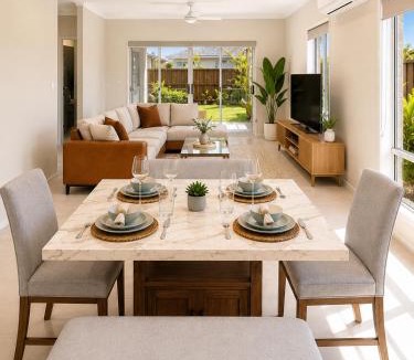 Morayfield House | Mountain Breeze Retreat - Brand New 4BR Home