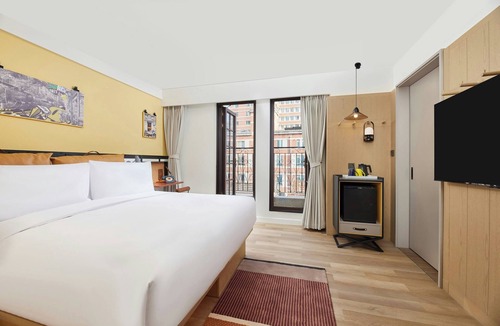 Putuo Hotel | Moxy Shanghai Putuo
