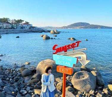 Diaolongzui Hotel | Moya Resort Hotel-Near Laoshan Scenic Area,Free Private Beachcombing, Free DIY Experience, 3 Free Photographers' Photos, Paid provision Featured Seafood