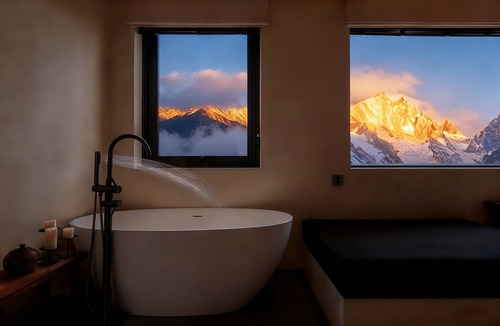 Yulong Hotel | Mucheng Xichi Snow Mountain Art Resort