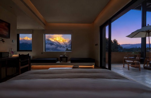 Yulong Hotel | Mucheng Xichi Snow Mountain Art Resort