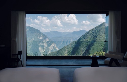Wushan Hotel | MUUA Hotel
