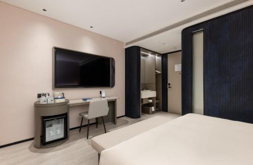 Donghu Qu Hotel | Nanchang Wanshou Palace Bayi Hall Subway Station Atour Light