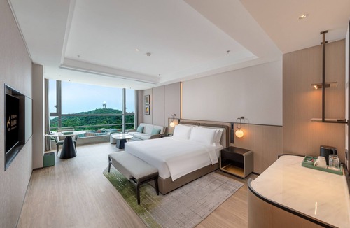 Nanjing Hotel | Nanjing Yangzi River Conference Center Longshan Lake Hotel