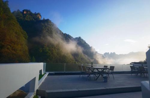 Wulingyuan Hotel | Nature Eco Designer Hotel