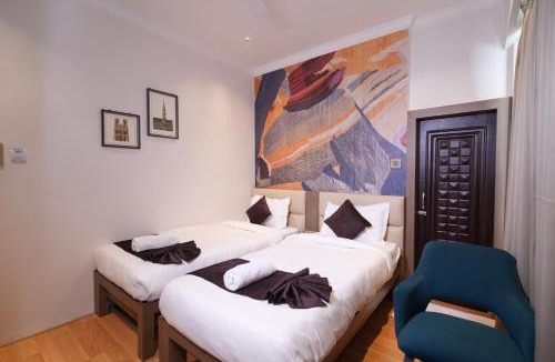 Paltan Bazaar Hotel | NE Heritage Residency