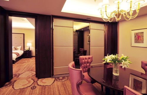 He Ping Hotel | NEU International Exchange Centre