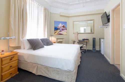 Neutral Bay Hotel | Neutral Bay Lodge