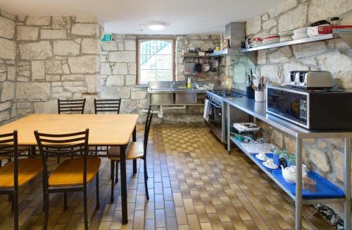Neutral Bay Hotel | Neutral Bay Lodge