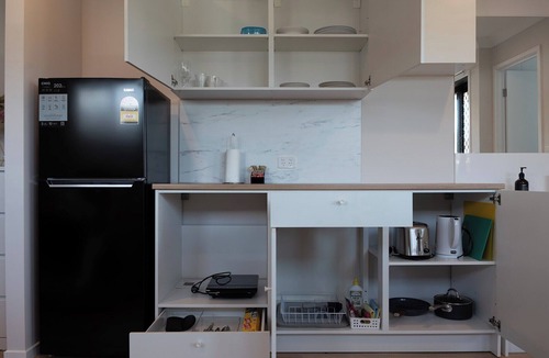 Wynnum Apartment | New 1 bedroom micro apartment for 2