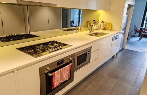 Wentworth Point Apartment | New! Adorable One Bedroom Apt in heart of WWP