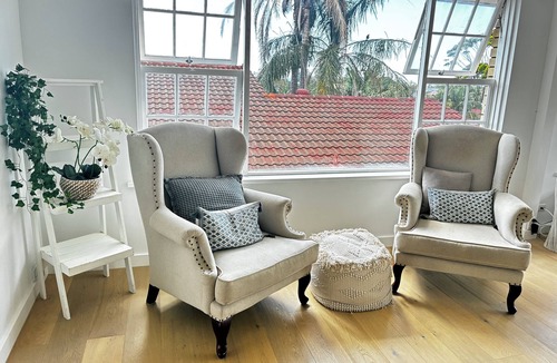 Collaroy House | *New Collaroy 3 B/R Northern Beaches Spacious & Renovated Beach Getaway Collaroy