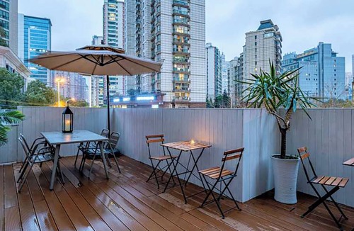 Changshou Road Apartment | New Join Hotel