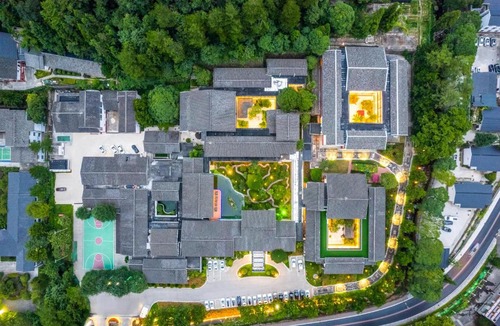 Chaqiyu Hotel | New Pipaxi Courtyard Hotel-Exclusive Location for Forest Park, Pandora Mount View,Historical legacy,Ancient Courtyard,Mansion,Itineary Plan&Toursim service