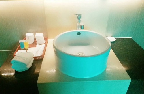 Liwan Hotel | New World Hotel