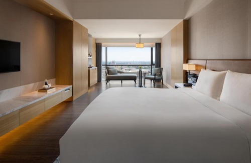 Guangyang District Hotel | New World Langfang Hotel