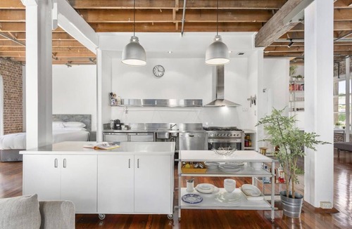 Darlinghurst Apartment | New York-Style Loft in Sydney CBD