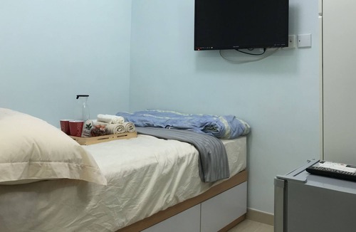 North Point Apartment | Newly renovated Studio.