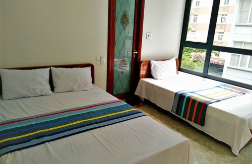 Cat Ba Hotel | Nice private room, great location, best service