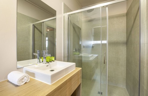 Fairfield Heights Hotel | Nightcap at Fairfield