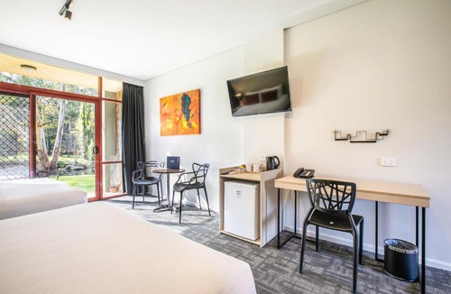 Mount Evelyn Hotel | Nightcap at York on Lilydale