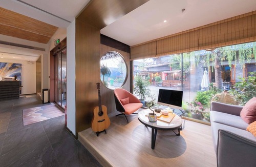 Luoyang Hotel | Nine Melodies View Courtyard Guesthouse